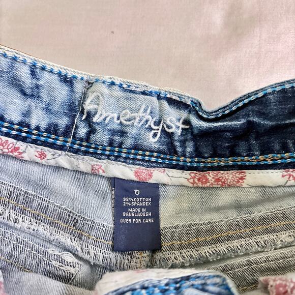 Y2K Acid Wash Low Rise Denim Mini Shorts 0/25" Amethyst - Picture 4 of 6